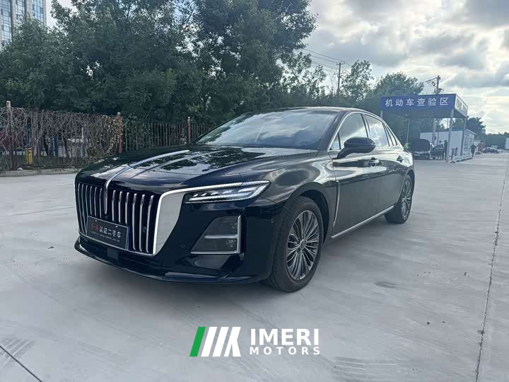 Hongqi H5 2.0T automatic flag collar Pro version