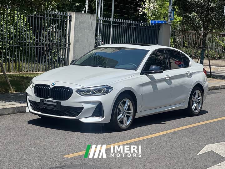 BMW 1 Series facelift 120i M Sports Night Edition