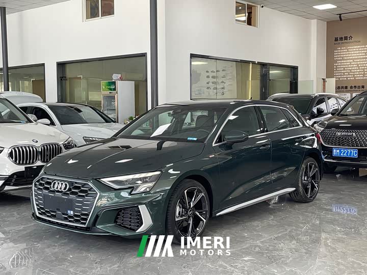 Audi A3 Sportback 35 TFSI stylish and sporty