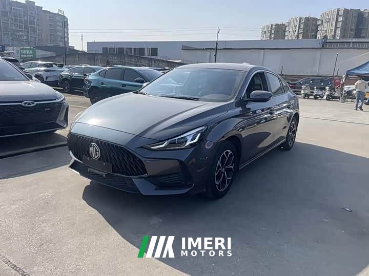 Lexus MG5 180DVVT CVT Youth Deluxe Edition