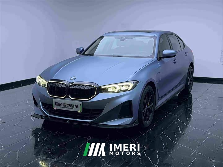 BMW i3 eDrive 35 L