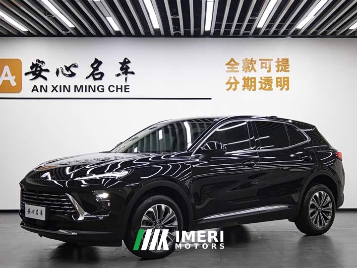 Lexus Envision S 25T enjoys the platinum version