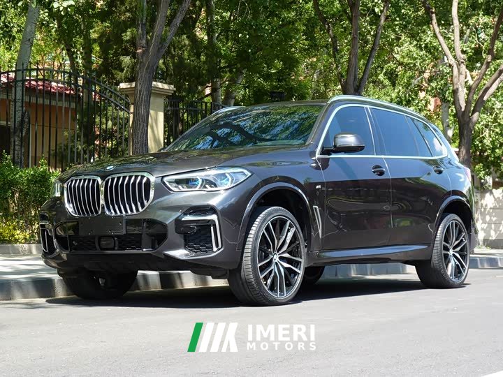 BMW X5 facelift xDrive 40Li exclusive M sports package