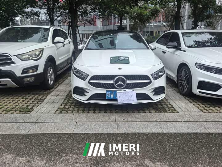Mercedes-Benz A-Class Facelift Three A 200 L Sports Sedan Fashionable
