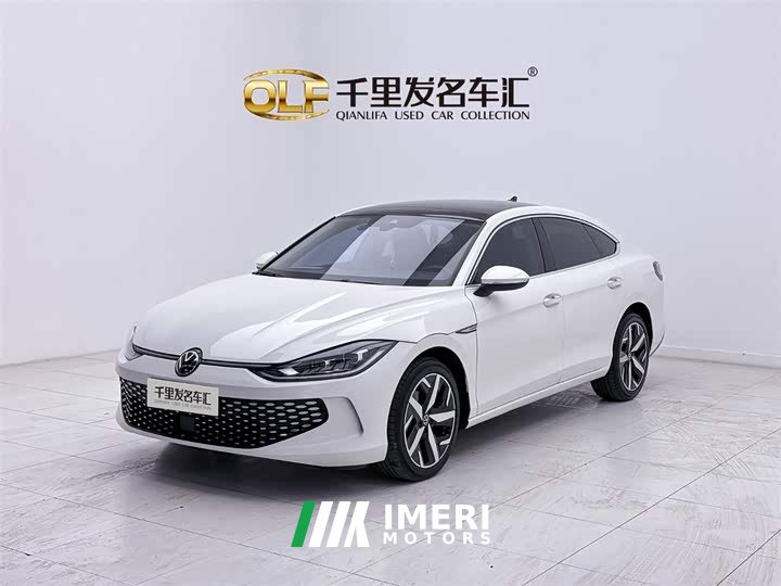 Volkswagen Lamando L 280TSI DSG Cool-La Edition