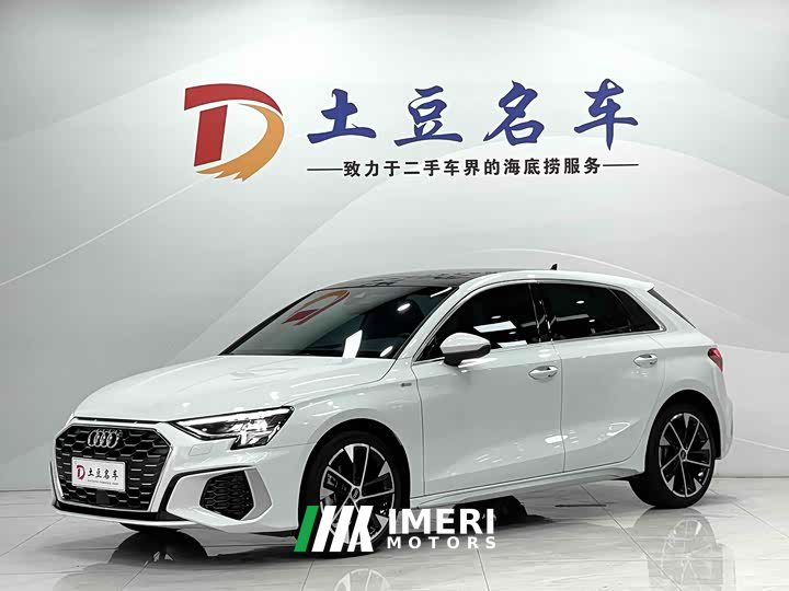 Audi A3 Sportback 35 TFSI stylish and sporty