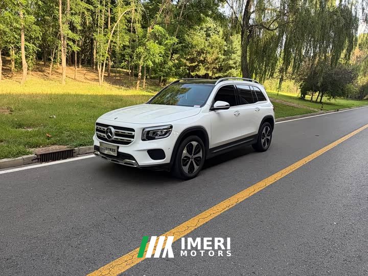 Mercedes-Benz GLB 220 Fashion