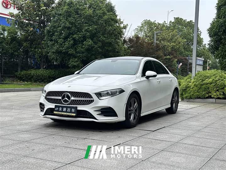 Mercedes-Benz A-Class A 180 L Sports Sedan