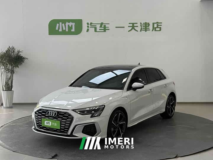 Audi A3 Sportback 35 TFSI stylish and sporty