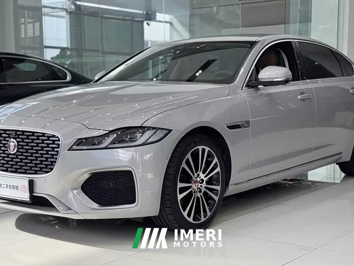Jaguar XFL 2.0T P250 two-wheel drive exclusive luxury version
