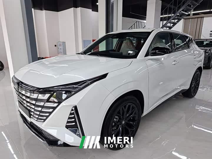 Changan UNI-Z 1.5T Smooth Edition