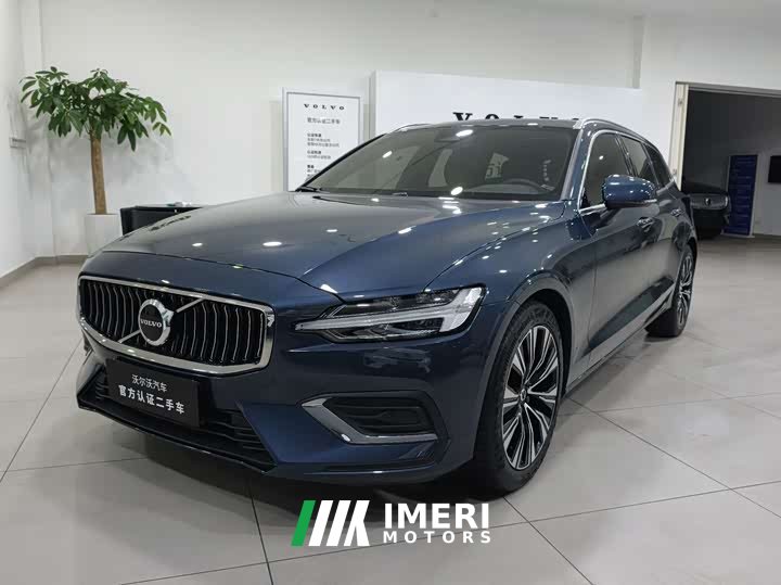 Volvo V60 B5 Zhiyuan Luxury Edition
