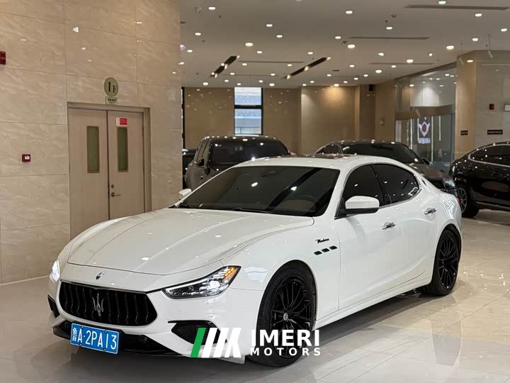 Maserati Ghibli Modena 3.0T