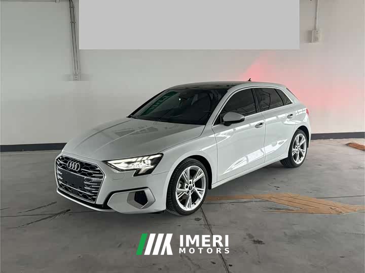 Audi A3 Sportback 35 TFSI Fashionable and Elegant