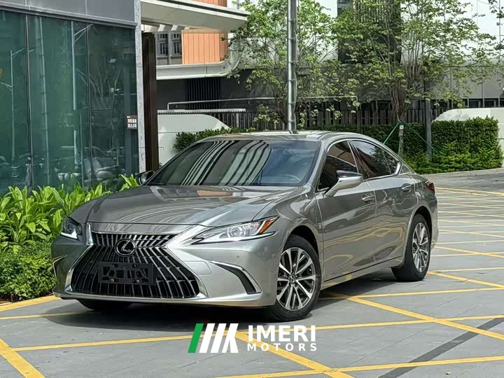 Lexus ES 200 Excellence Edition