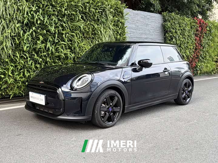 MINI 2023 1.5T COOPER Midnight Night Escape Special Edition