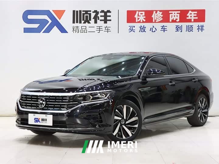 Volkswagen Passat facelift 330TSI luxury version