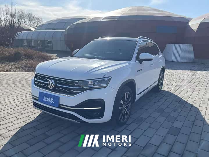 Volkswagen 380TSI AWDR-Line Edition