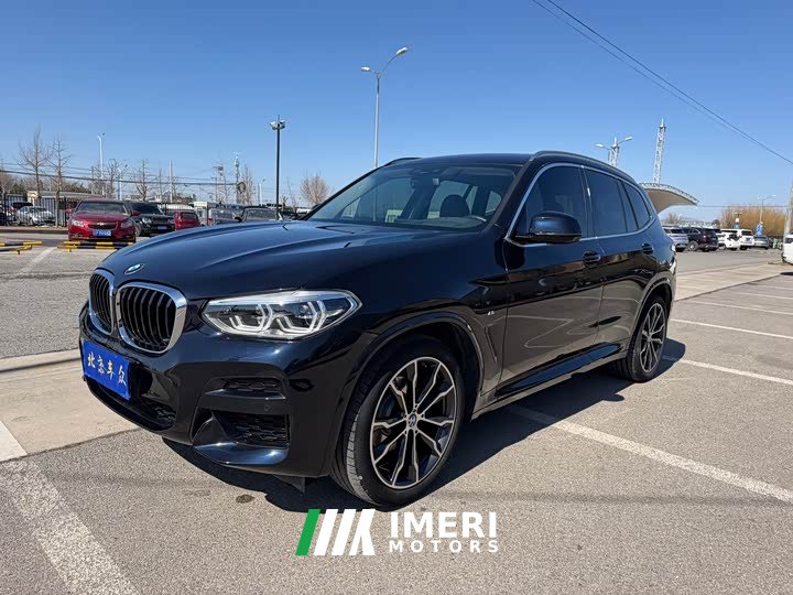 BMW X3 facelift xDrive30i leading M sports package