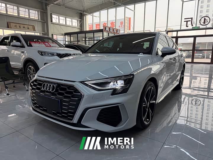 Audi A3 Sportback 35 TFSI stylish and sporty