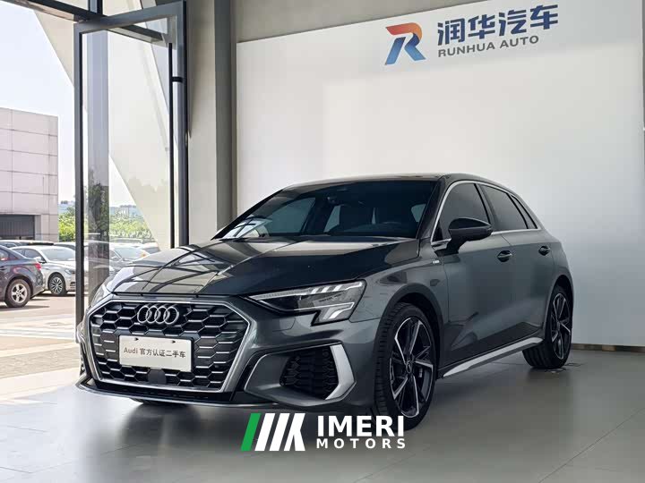 Audi A3 Sportback 35 TFSI Fashion Version