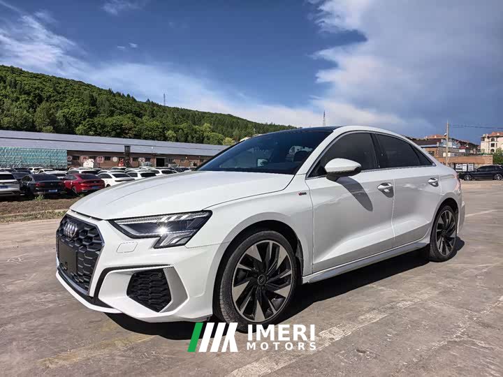 Audi A3 A3L Limousine 35 TFSI Fashionable and Sporty