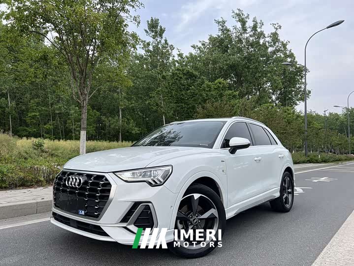 Audi Q3 35 TFSI Stylish Dynamic
