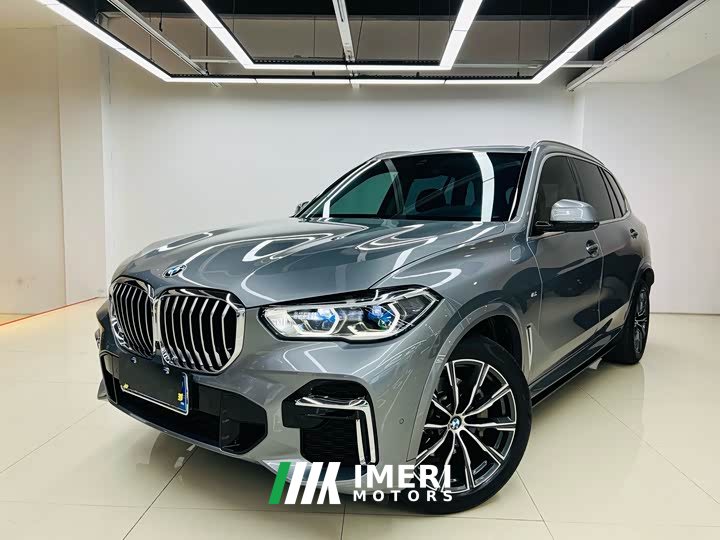 BMW X5 2022 xDrive 30Li M Sport Luxury Package