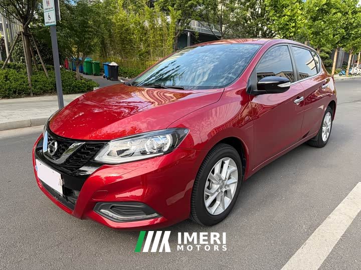 Nissan Tiida 1.6L CVT Smart Travel Edition