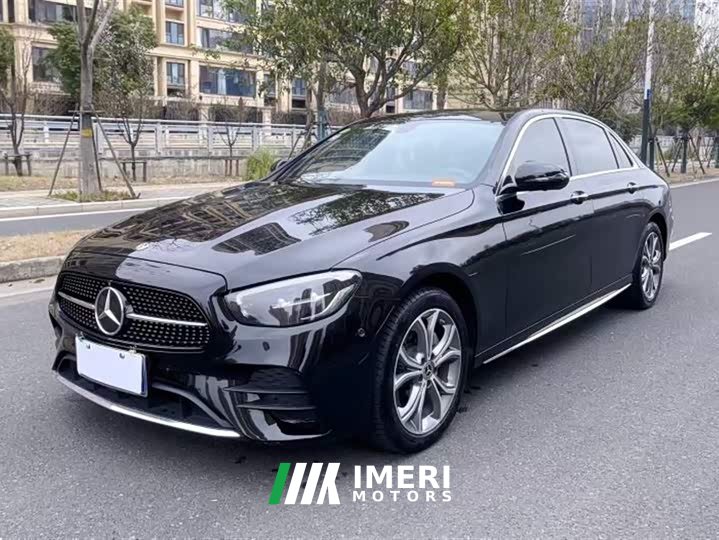 Mercedes-Benz E-Class E 300 L Sporty and Fashionable