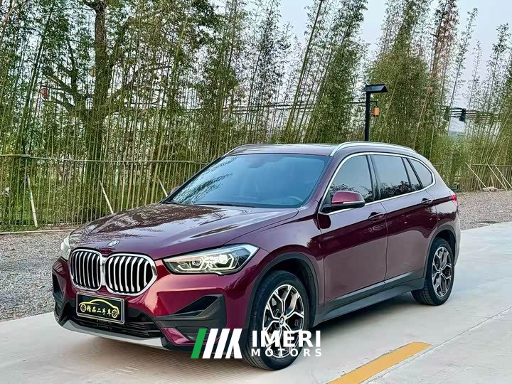 BMW X1 sDrive25Li M Sport -> BMW X1 2021 sDrive25Li Leading Type