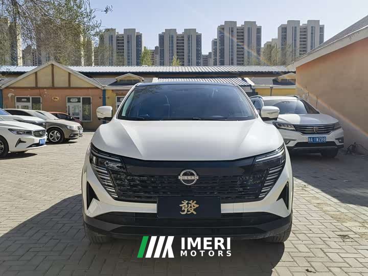 Nissan Qashqai Facelift Honor 2.0L CVT XV Leading Edition