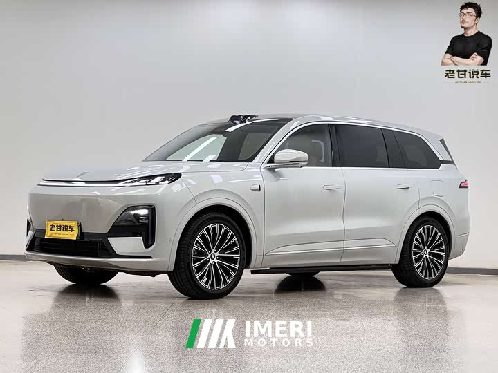Deepal Dark blue S09 four-wheel drive Ultra high-end version