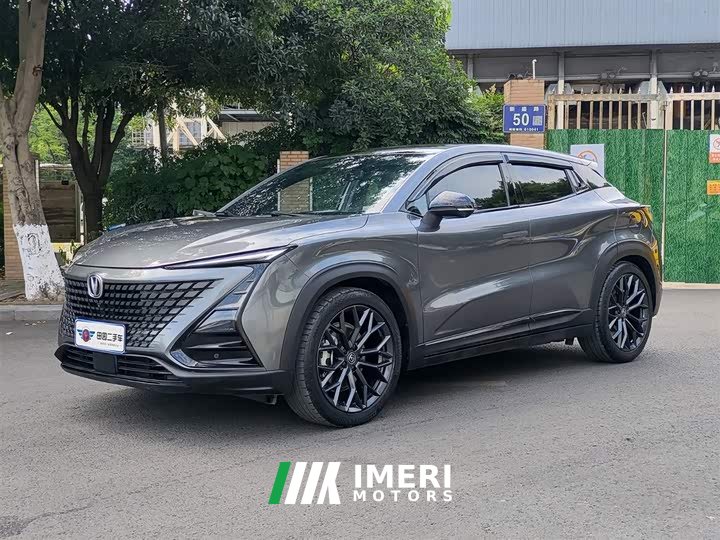 Voyah UNI-T 2.0T Premium Version