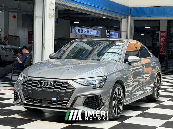 Audi A3 A3L Limousine 35 TFSI Fashionable and Sporty