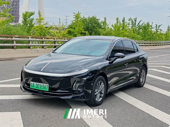Hongqi E-QM5 610km PLUS
