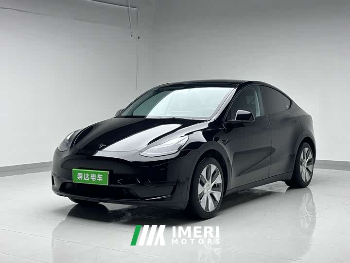 Tesla Model Y Refresh RWD