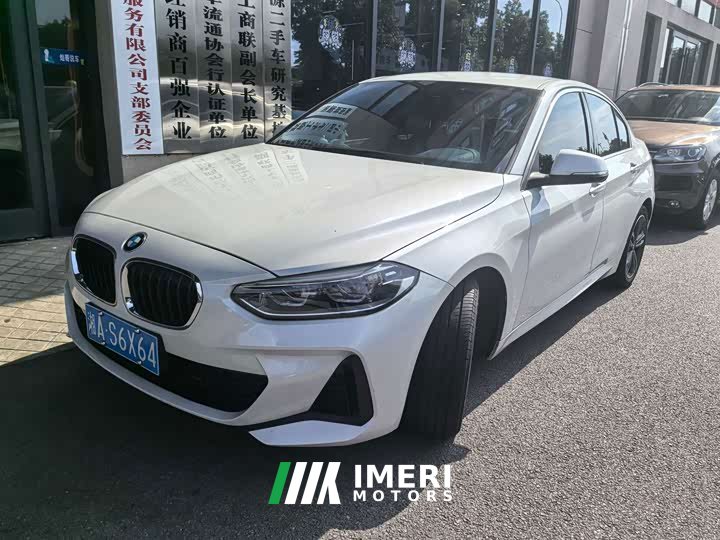 BMW 1 Series 2021 facelift 120i M sports version