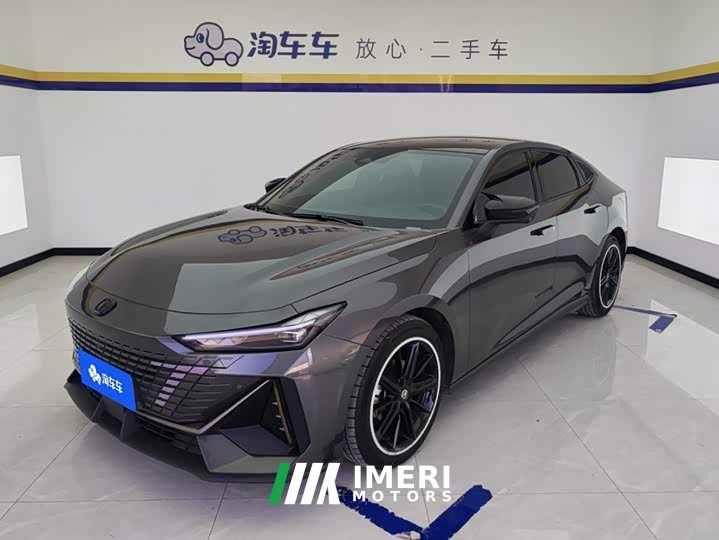 Changan UNI-V 1.5T Premium Version