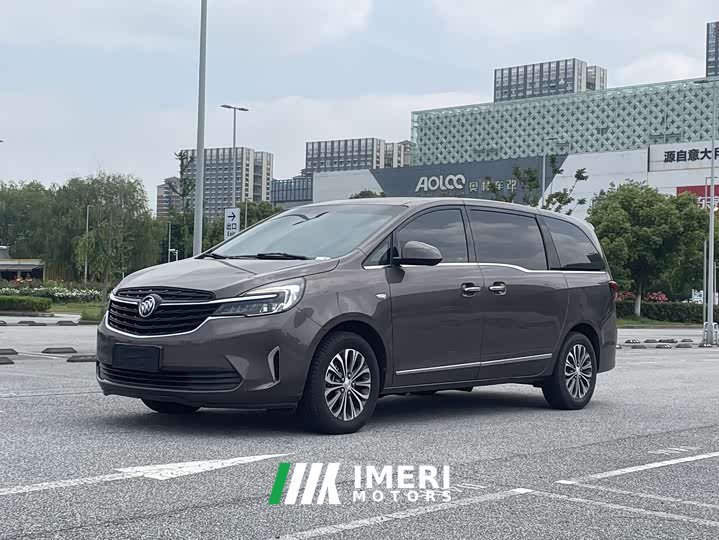 Buick GL8 652T Luxury Version