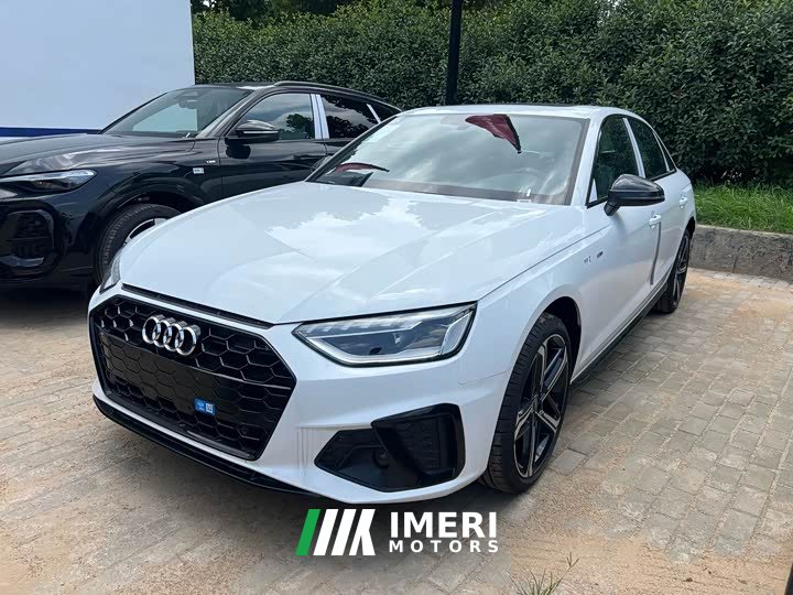 Audi A4L 2 million Yuexiang version 40 TFSI luxury and dynamic