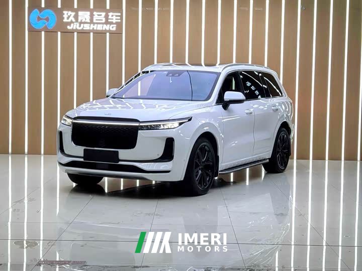 Li Auto Ideal ONE 2020 extended range 6-seater version