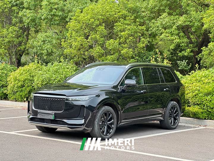 Li Auto Ideal ONE 2020 extended range 6-seater version