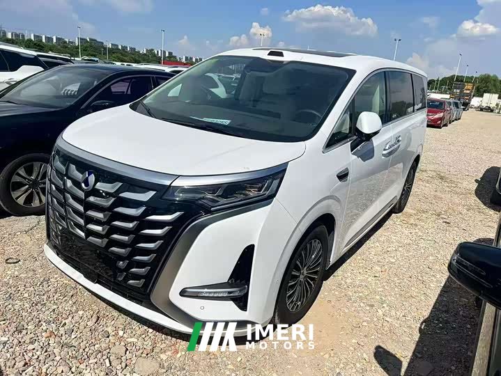 Denza D9 DM-i smart driving version 1020 four-wheel drive flagship