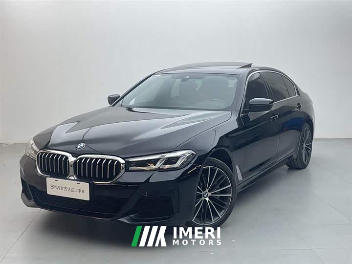 BMW 5 Series 530Li leading M sports package