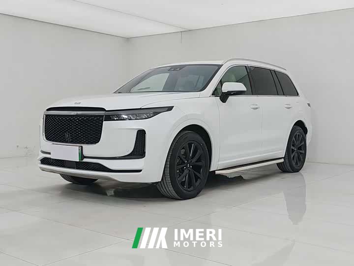 Li Auto Ideal ONE 2020 extended range 6-seater version
