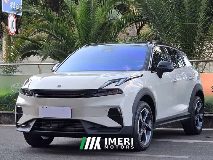 Lynk & Co 06 Renew 1.5T Halo