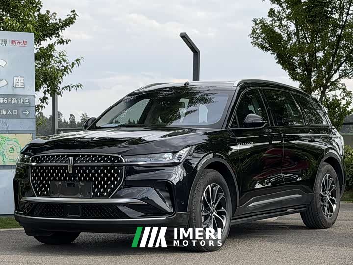 Lincoln Nautilus 2.0T AWD Premiere