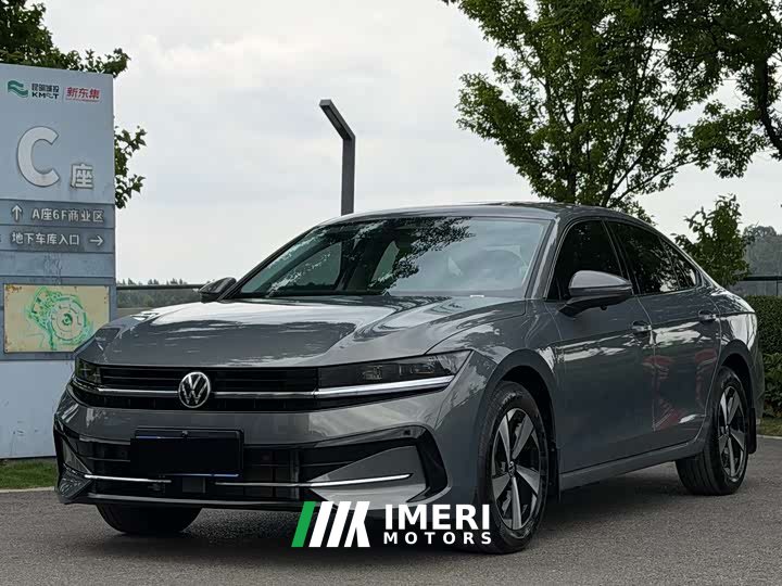 Volkswagen Magotan 300TSI DSG Exclusive Edition