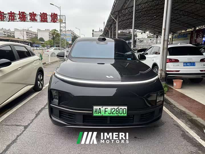 Li Auto Ideal L8 Ultra